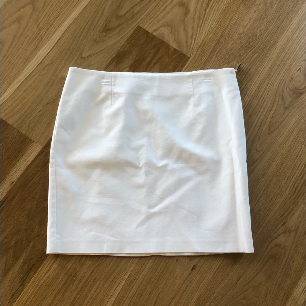 Vince Camuto white pencil skirt